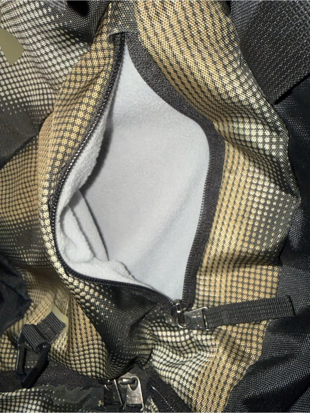 Under Armour Black Backpack Laptop School Travel Gym Bookbag Water Resistant